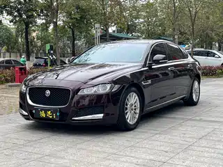 Jaguar XFL 2017