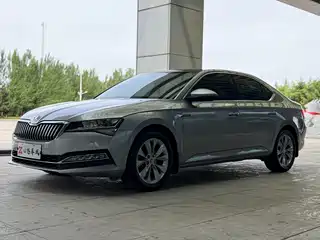 Škoda Superb 2020