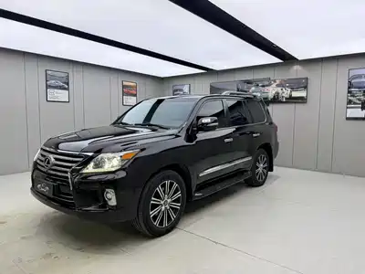 Lexus LX 2014