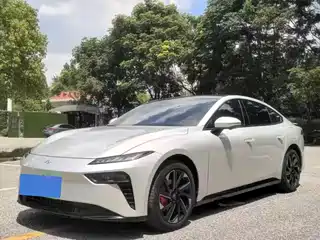 Dongfeng Yipai eπ007 2025