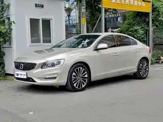 Volvo S60 2019
