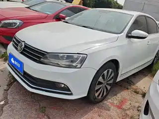 Volkswagen Sagitar 2016