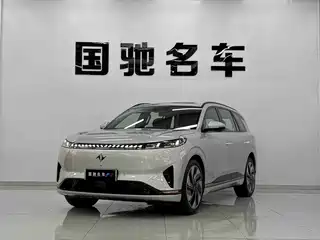 Dongfeng Yipai eπ008 2024