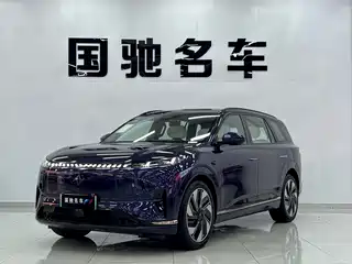 Dongfeng Yipai eπ008 2024