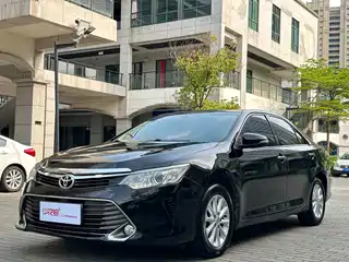 Toyota Camry 2015