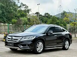 Honda Crosstour 2015