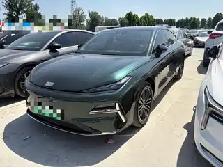 Geely Galaxy Xingyao 8 2025