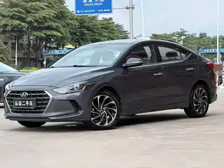 Hyundai Elantra 2020