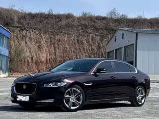Jaguar XFL 2019