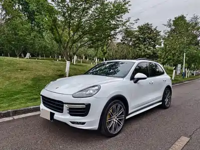 Porsche Cayenne 2015