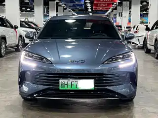 BYD Seal 07 DM-i 2025