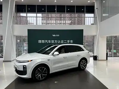 Li Auto L6 2024