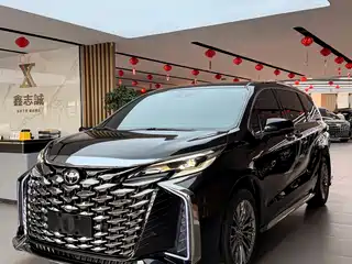 Toyota Granvia 2025