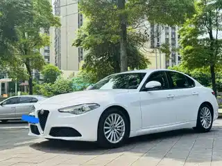Alfa Romeo Giulia 2017