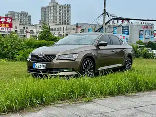 Škoda Superb 2019