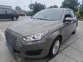 Ford Escort 2017