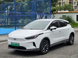 Geely Geometry C 2022