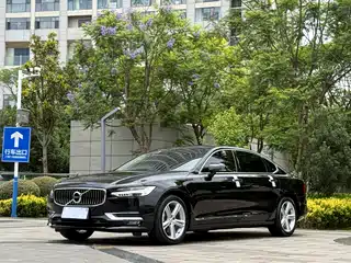 Volvo S90 2018