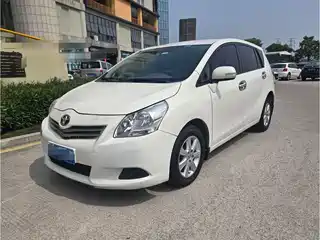 Toyota E'Z 2011