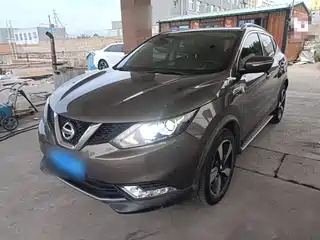 Nissan Qashqai 2015