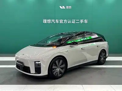 Li Auto Li i8 2025