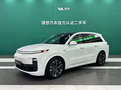 Li Auto Li L8 2025