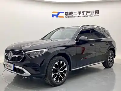 Mercedes-Benz GLC 2025