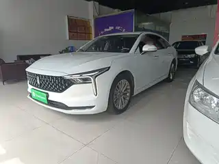 Besturn B70 2024
