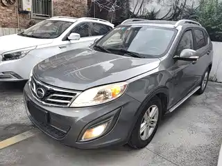 GAC Trumpchi GS5 2014