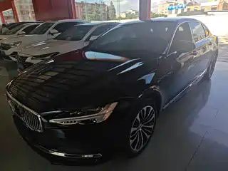 Volvo S90 2024
