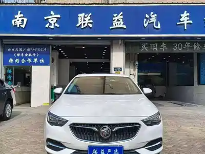 Buick Regal 2018