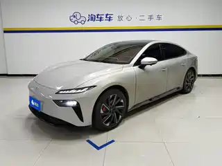 Dongfeng Yipai eπ007 2025