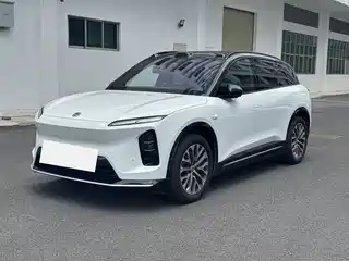 NIO ES6 2025