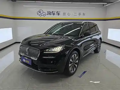 Lincoln Adventurer 2021