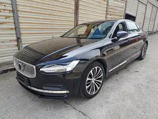 Volvo S90 2024