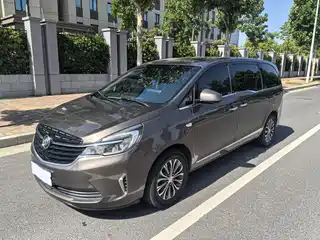 Buick GL8 2020