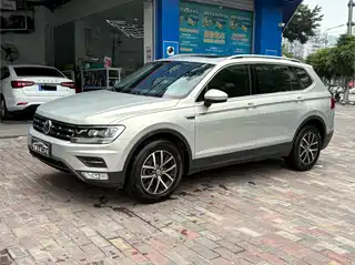 Volkswagen Tiguan L 2017
