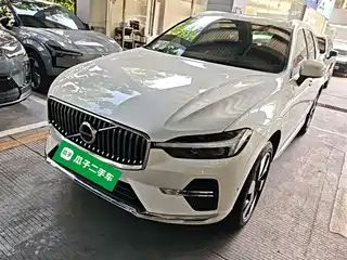 Volvo XC60 Plug-in Hybrid 2023