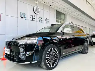 AITO Wenjie M9 2025