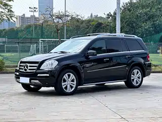 Mercedes-Benz GL-Class 2011