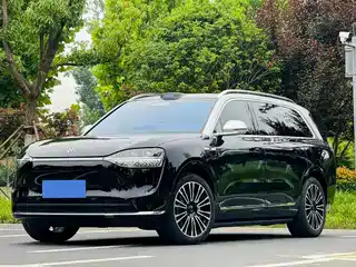 AITO Wenjie M9 2023