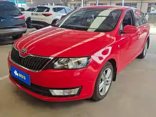 Škoda Rapid Spaceback 2014