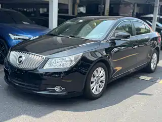 Buick LaCrosse 2012