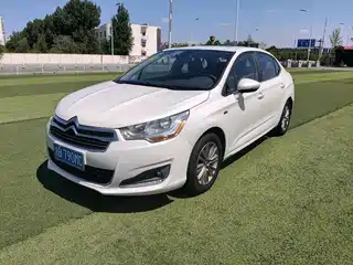 Citroën C4L 2015