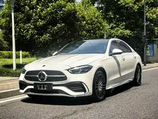 Mercedes-Benz C-Class 2025