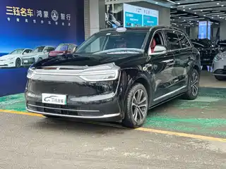 AITO Wenjie M7 2025