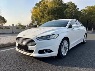 Ford Mondeo 2014