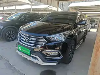 Hyundai Santa Fe 2017
