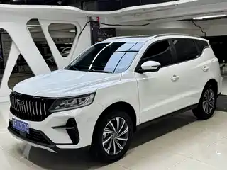Geely Emgrand X6 2021