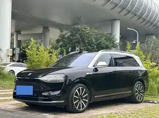 AITO Wenjie M9 2023